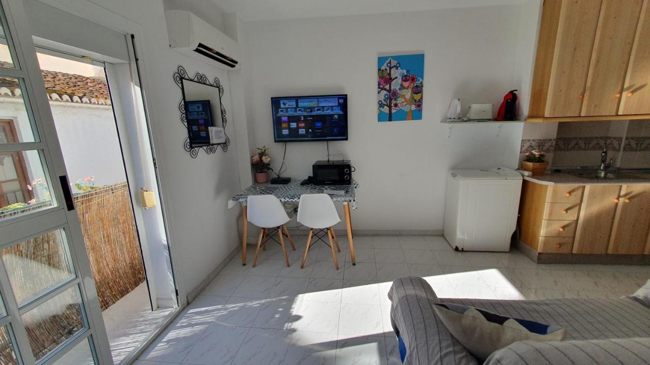 Apartamentos Eduardo Rico Nerja Kültér fotó